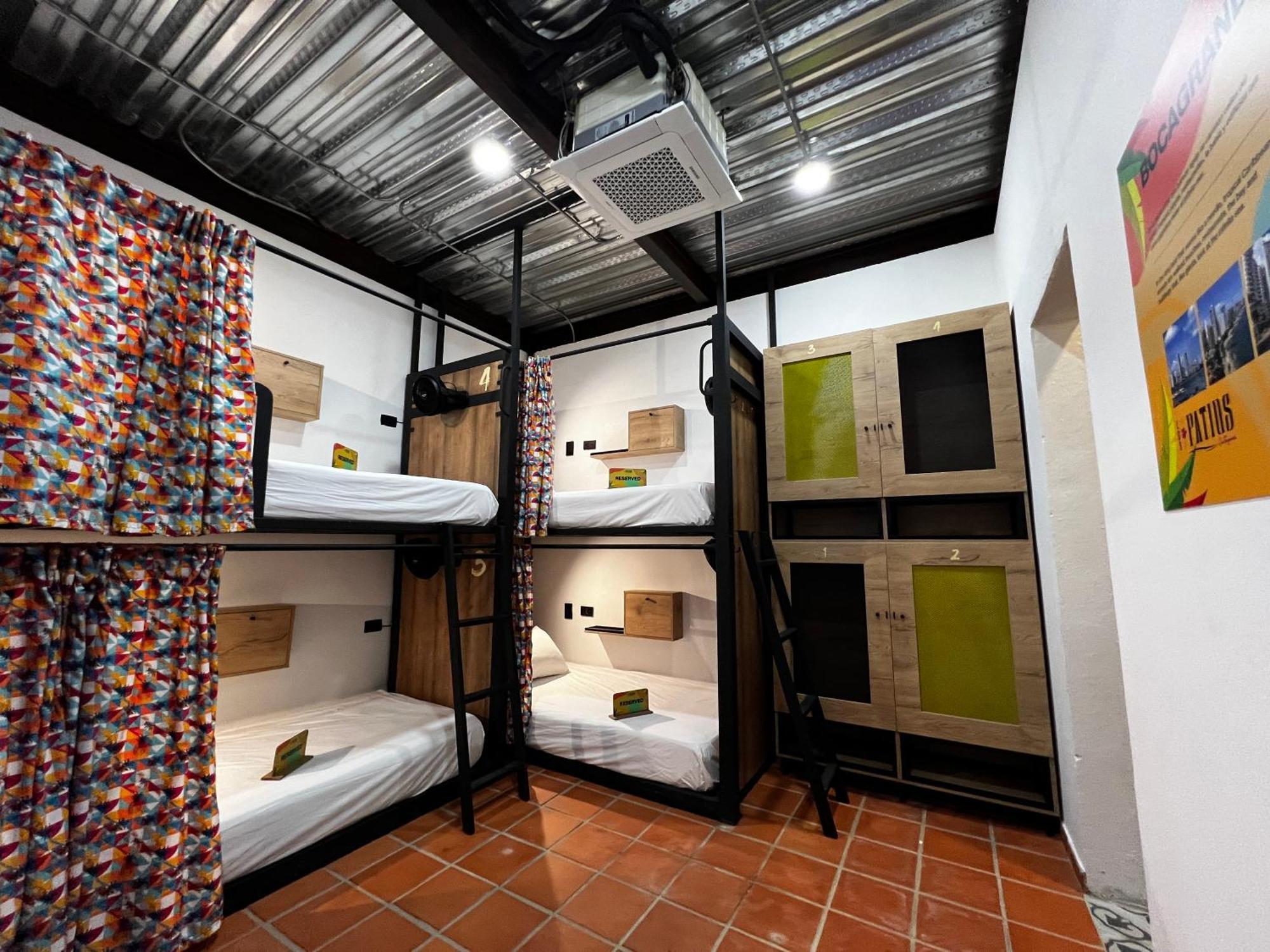 Los Patios Hostel Картахена Экстерьер фото
