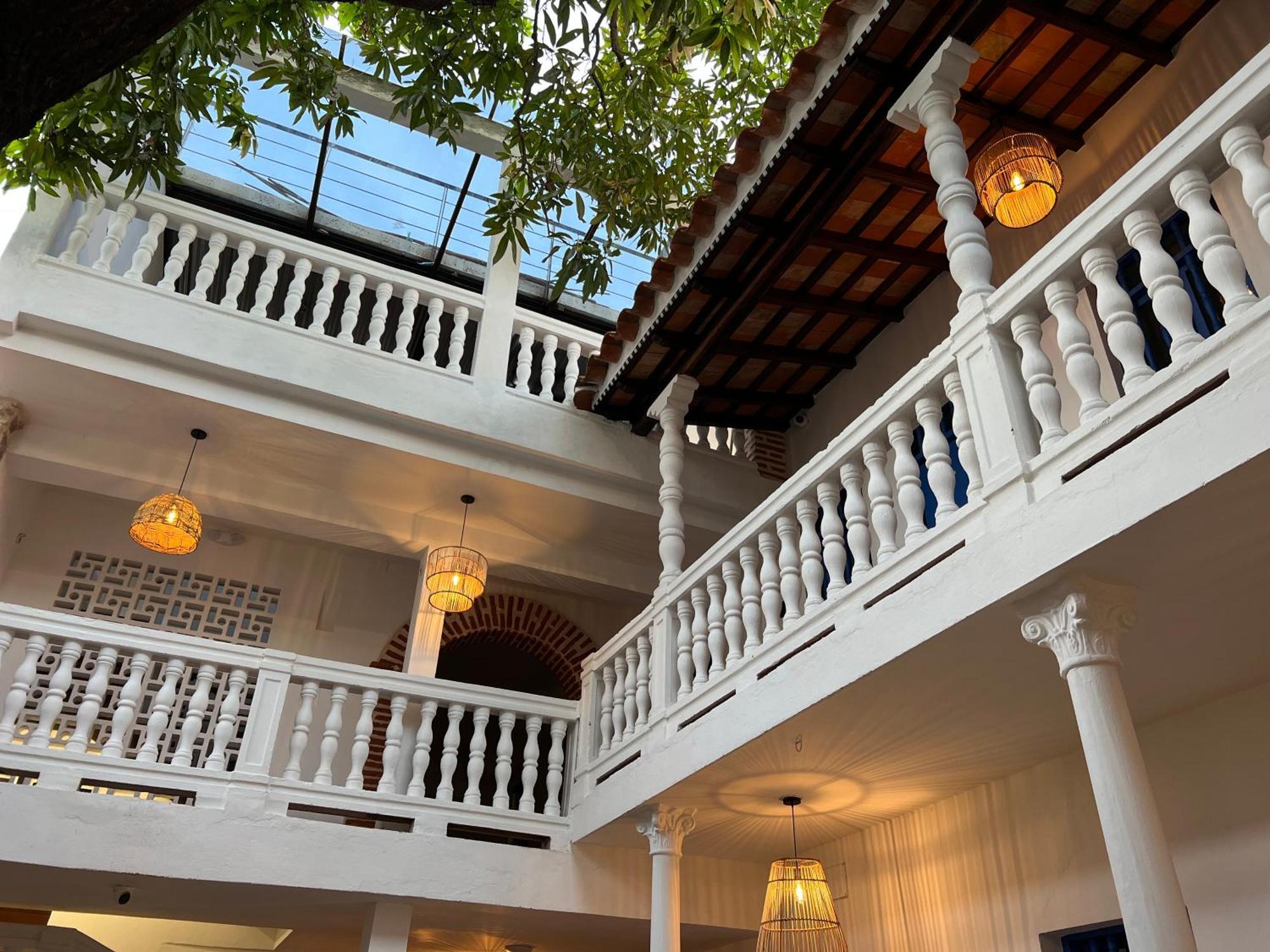 Los Patios Hostel Картахена Экстерьер фото