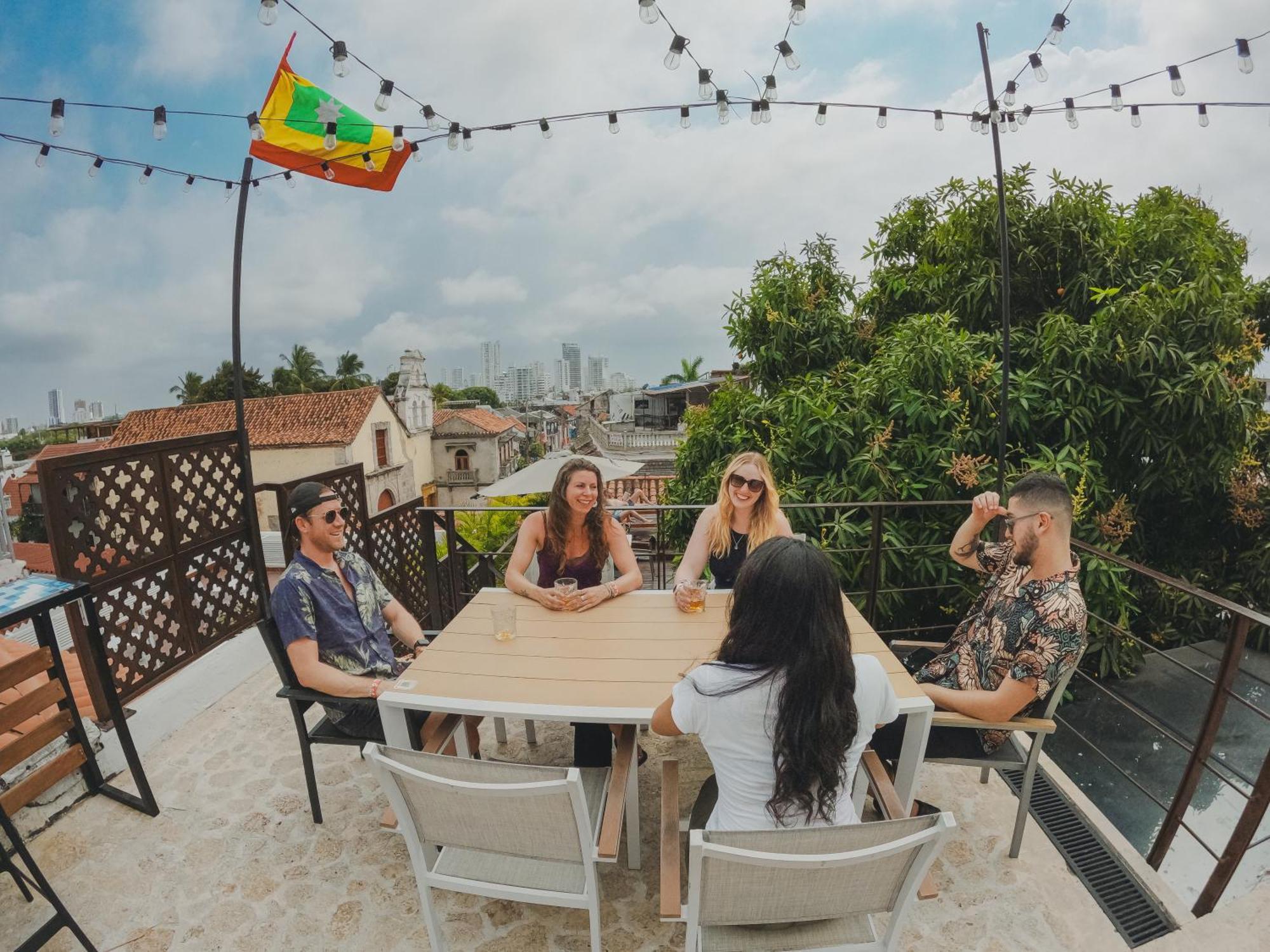 Los Patios Hostel Картахена Экстерьер фото